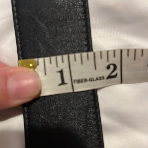 - GUCCi ‼️💎
Leather belt with crystal Double G buckle - Picture 5 of 7